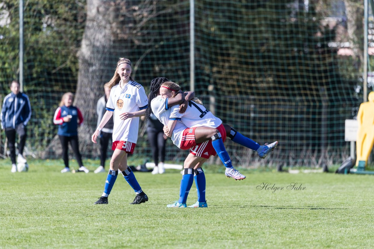 Bild 313 - wBJ Hamburger SV - WfL Wolfsburg : Ergebnis: 2:1